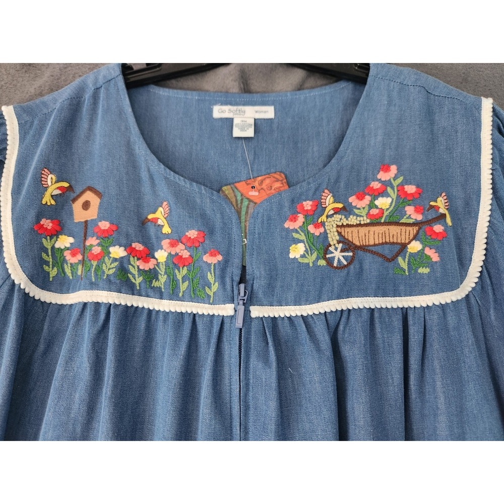 Go Softly Patio House Dress Duster MuMu L Embroidered Zip Front Birds NWT